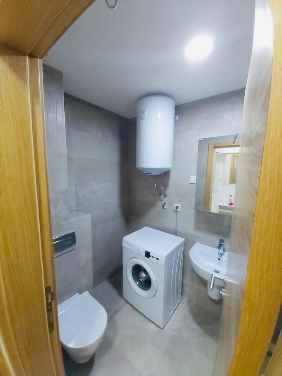 Wow Apartman Becici Екстер'єр фото