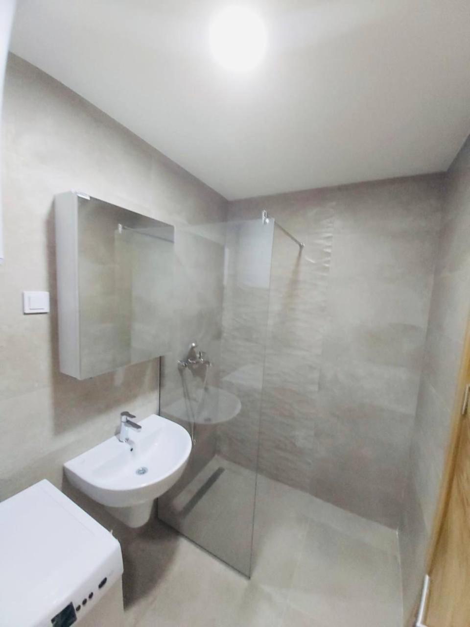 Wow Apartman Becici Екстер'єр фото
