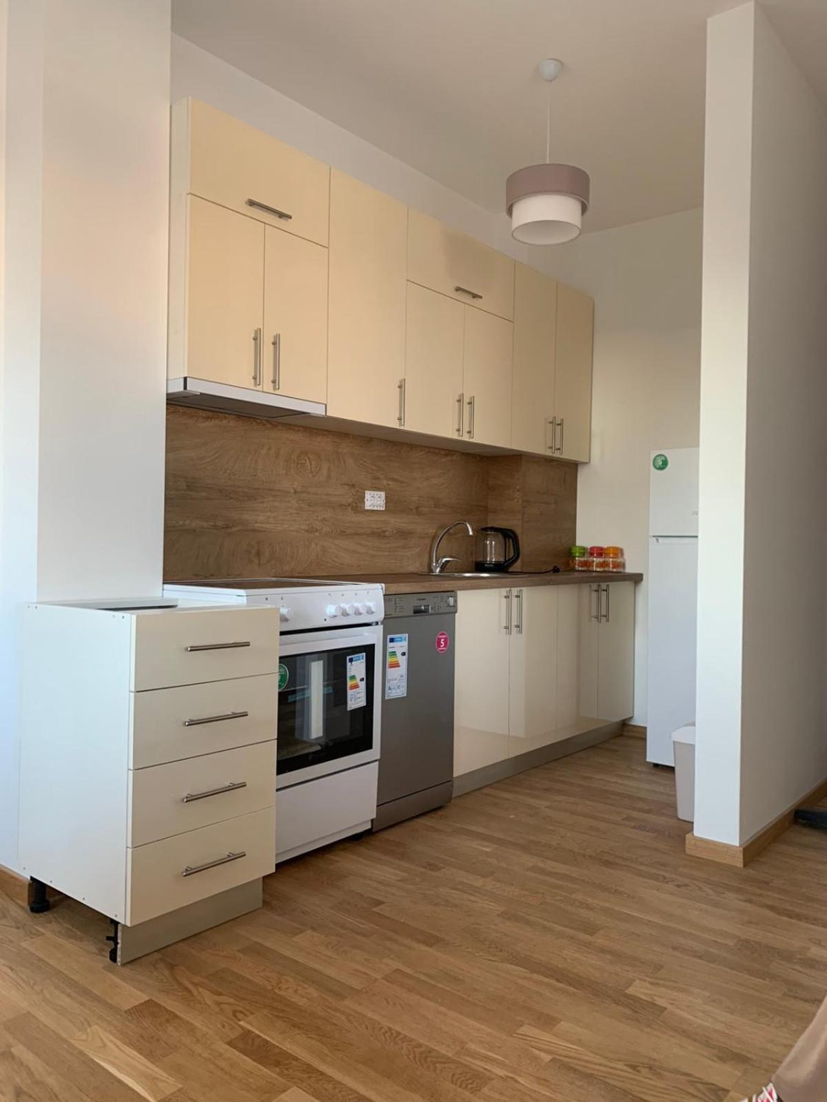 Wow Apartman Becici Екстер'єр фото